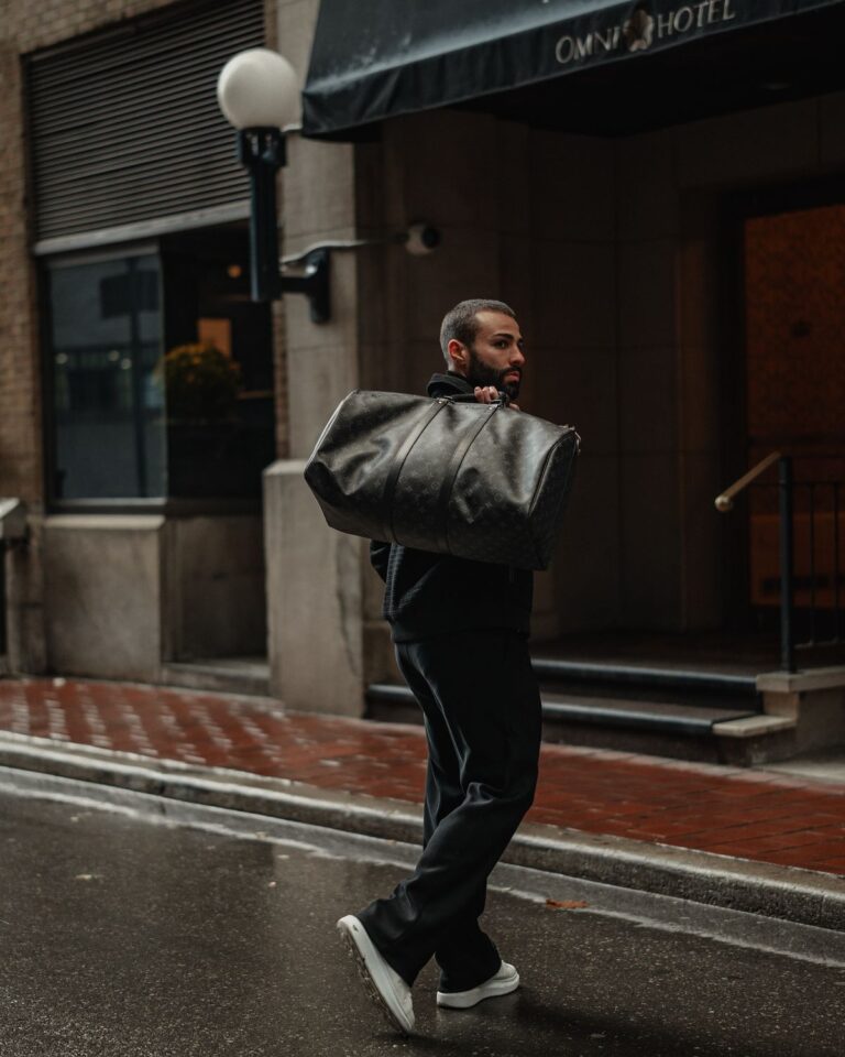 bolsas masculinas na moda contemporanea