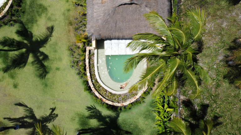 Primitivo Hotel & Villas: o novo refúgio de luxo conectado à natureza na Rota Ecológica dos Milagres, em Alagoas