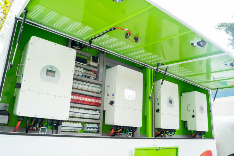 Economia impulsiona armazenamento de energia em baterias Economia impulsiona armazenamento de energia em baterias