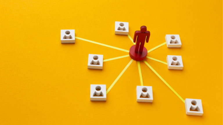 Dados sobre o trabalho dividem empresas entre dois extremos Dados sobre o trabalho dividem empresas entre dois extremos
